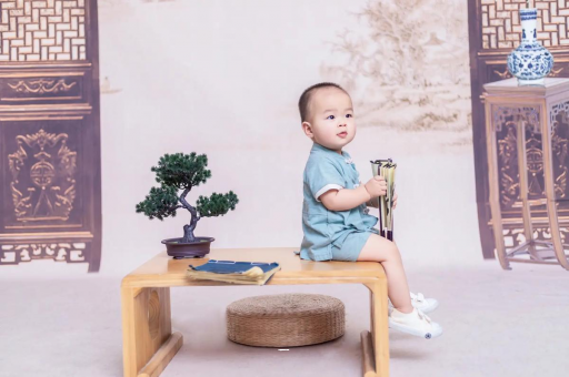 巴音郭楞蒙古6个月宝宝吃几勺米粉